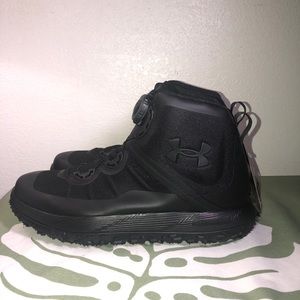 Under Armour Fat Tire Gore Tex “Triple Black”